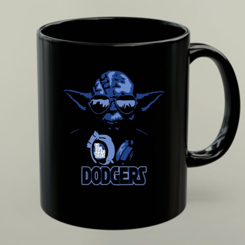 Yoda Los Angeles Dodgers Crossover for Star Wars and Baseball Fans 1 mug 1.jpg