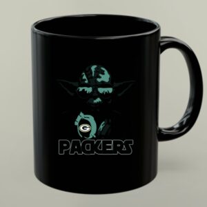 Yoda Packers Star Wars And Green Bay Fans 1 mug.jpg