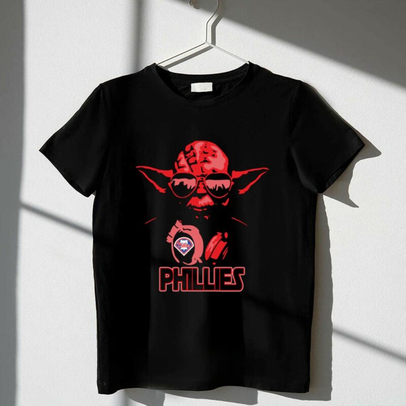 Yoda Phillies Fusion Star Wars Philadelphia Iconic Crossover 1 T Shirt.jpg