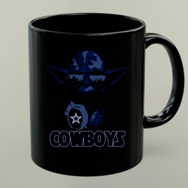 Yoda Star Wars Dallas Cowboys Fan Mashup With Star 1 mug.jpg