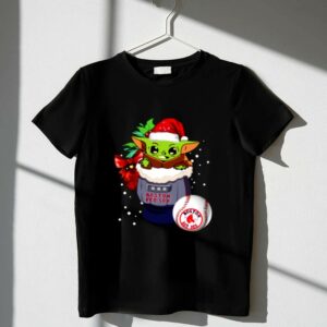 Yoda and R2D2 Star Wars Christmas With Boston Red Sox 1 T Shirt.jpg