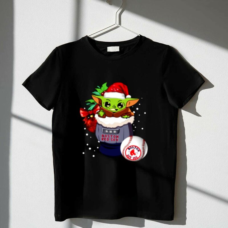 Yoda and R2D2 Star Wars Christmas With Boston Red Sox 1 T Shirt.jpg