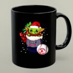 Yoda and R2D2 Star Wars Christmas With Boston Red Sox 1 mug 1.jpg